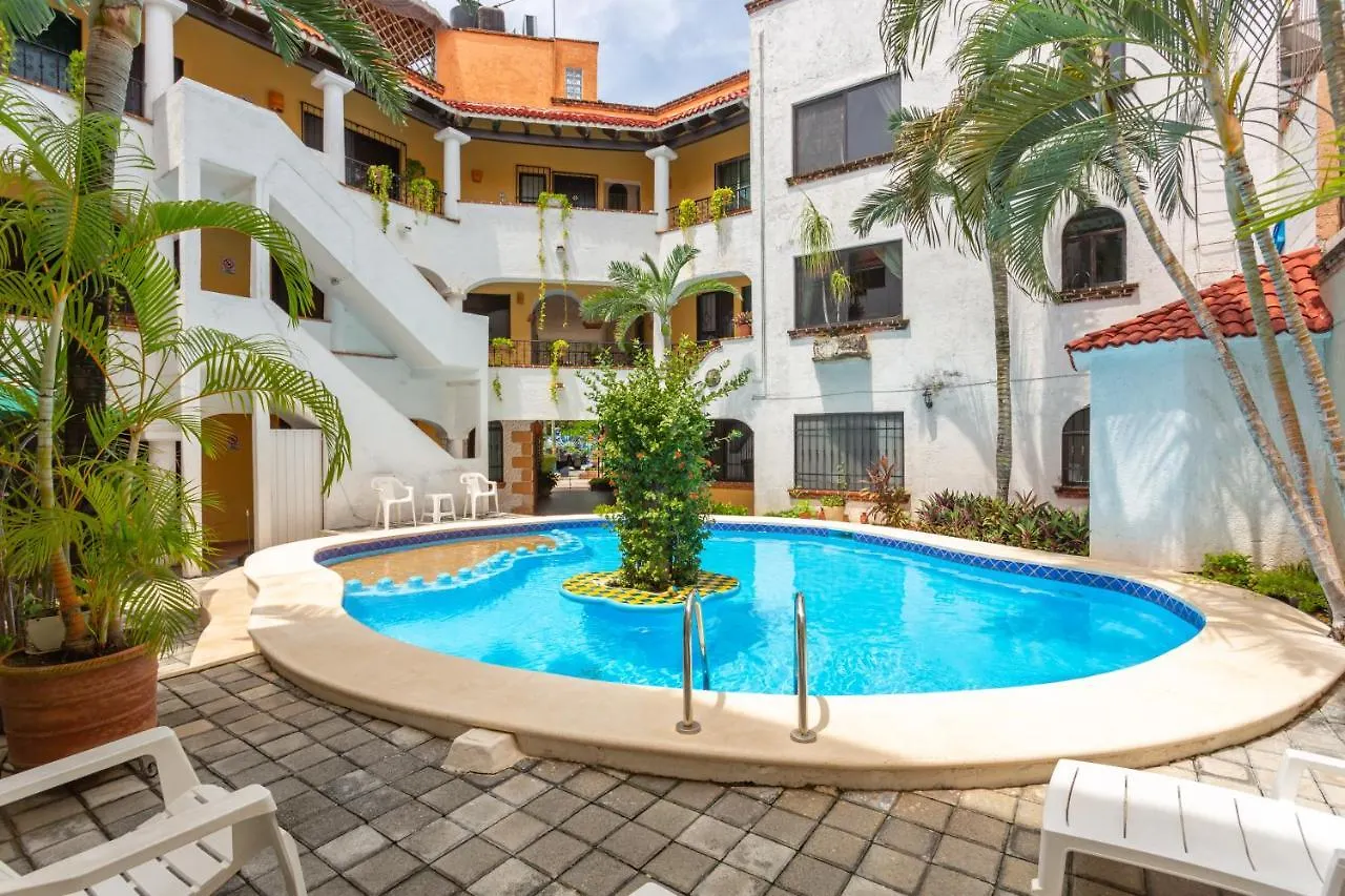 Great Locationhigh Speed Internetbeach Club Playa del Carmen Apartment